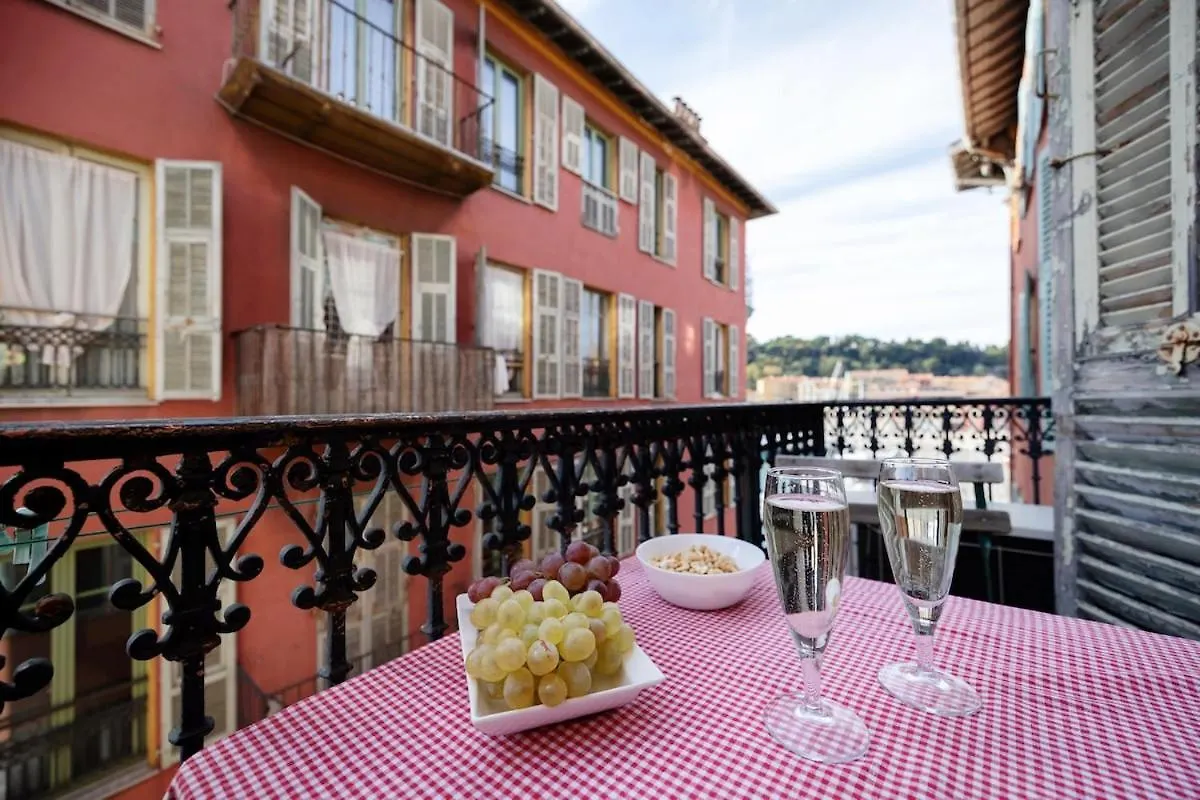 Daire Seabreeze Apt Nice Port